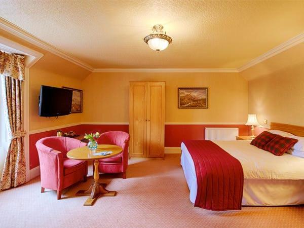 Kincraig Castle Hotel อินเวอร์กอร์ดอน ภายนอก รูปภาพ