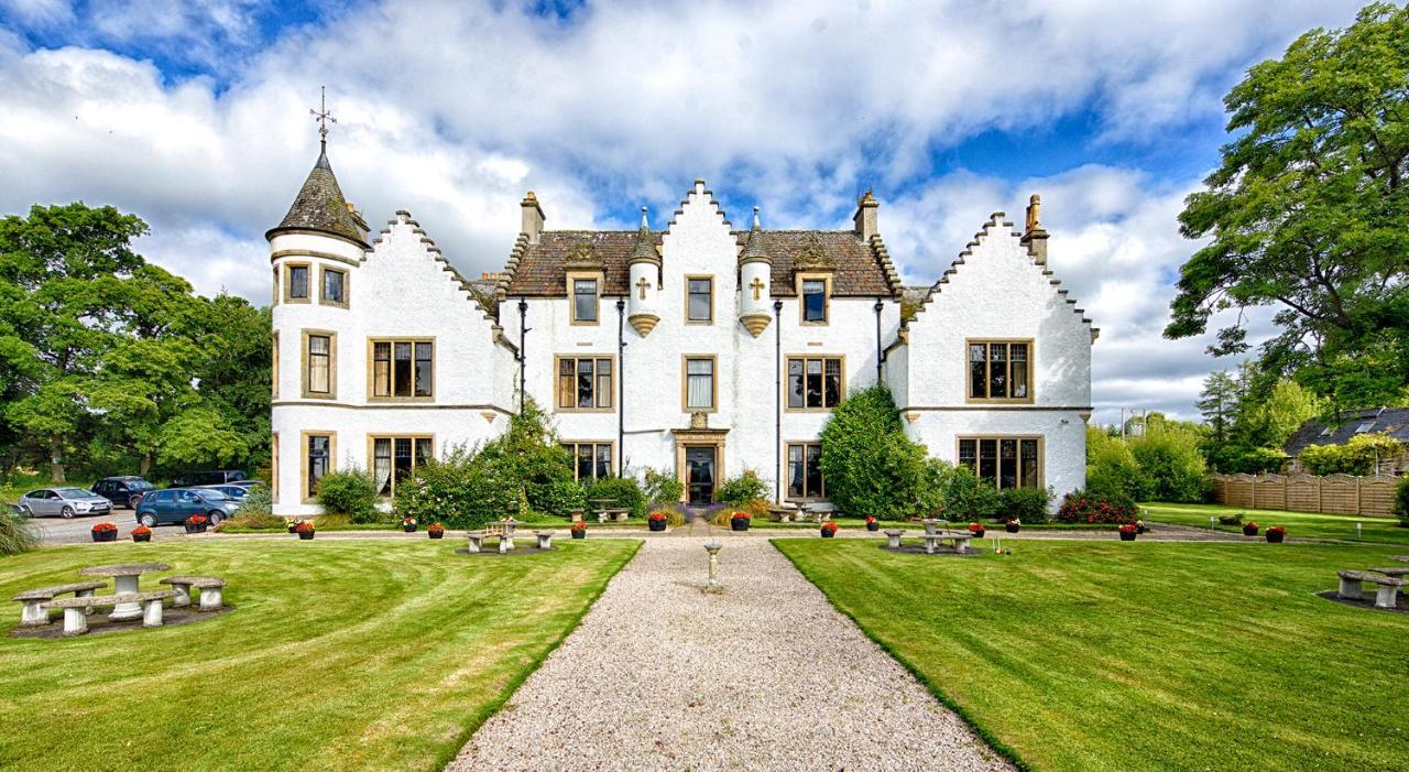 Kincraig Castle Hotel อินเวอร์กอร์ดอน ภายนอก รูปภาพ